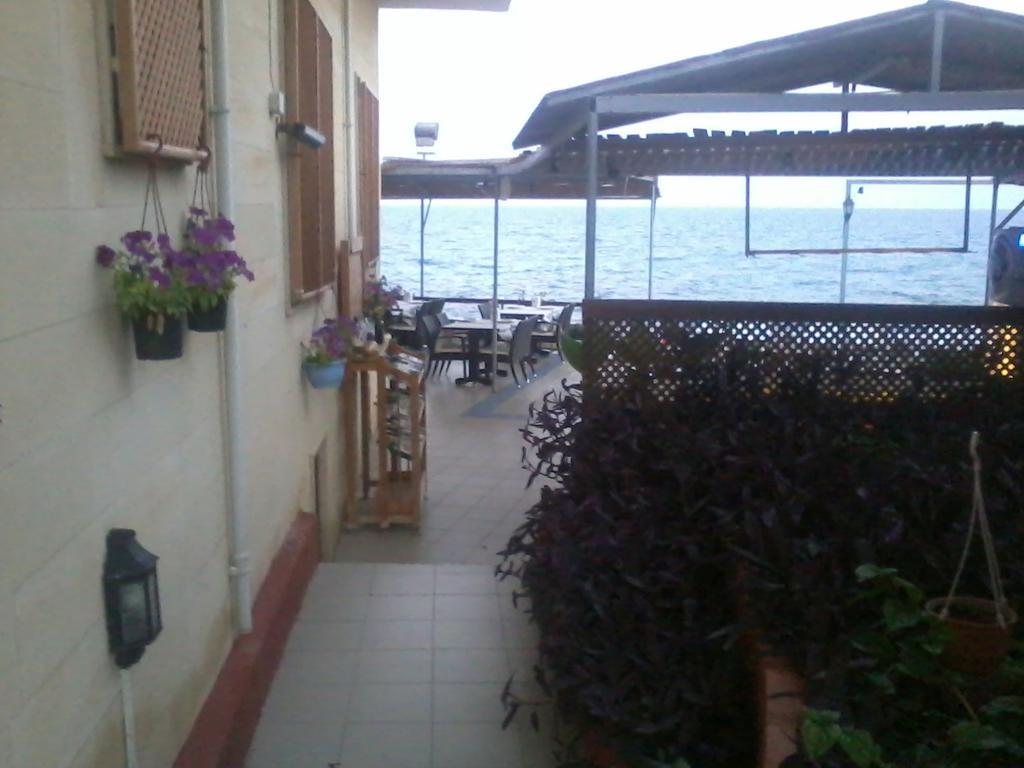 Yali Hotel Side Esterno foto